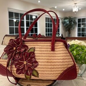 Vintage Isabella Fiore Floral Appliqué Woven Handbag – Unique Statement Bag